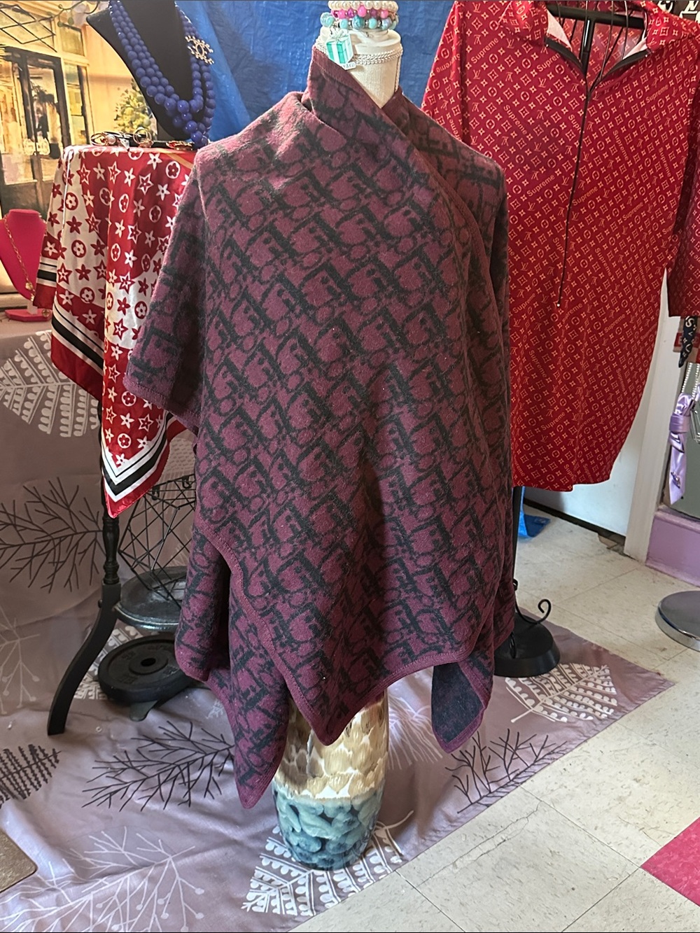 Unbranded Burgundy and Charcoal Patterned Knit Poncho